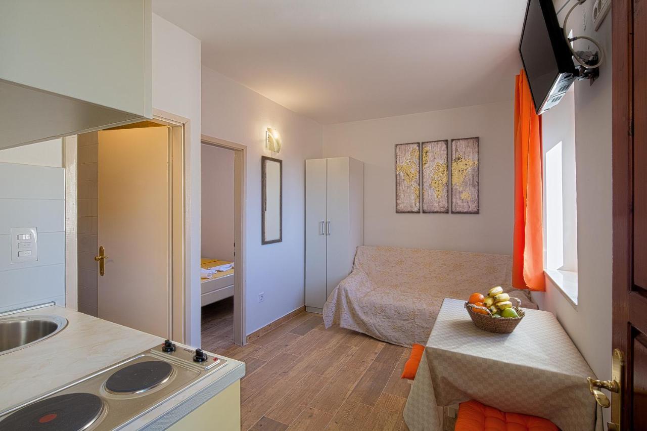 St. Nicola'S Apartments Budva Eksteriør bilde
