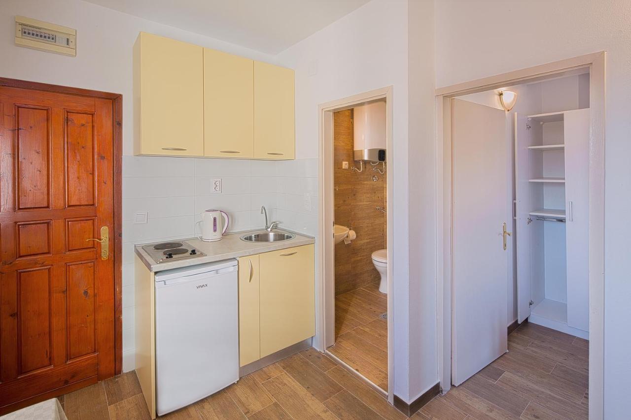 St. Nicola'S Apartments Budva Eksteriør bilde