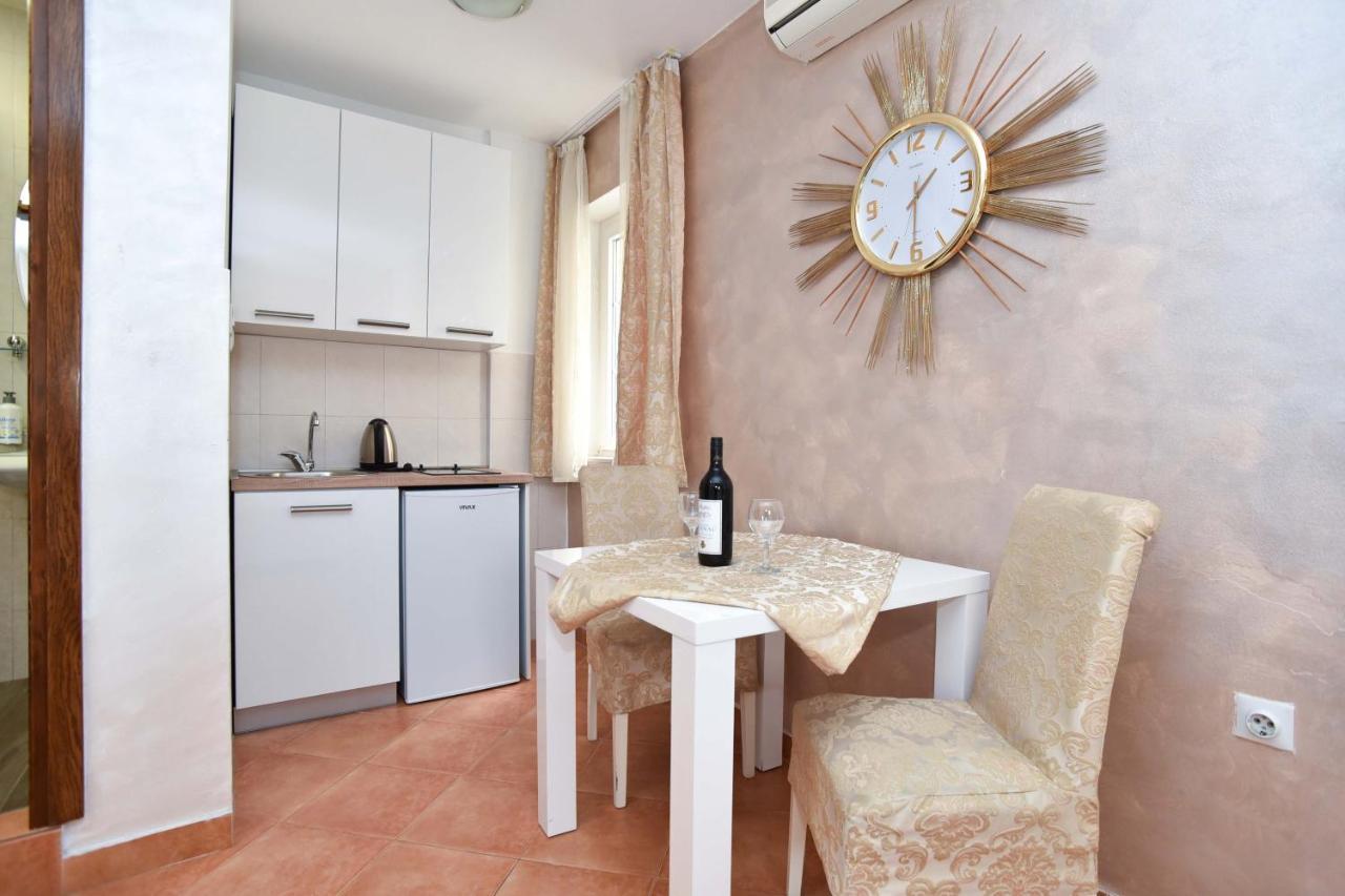 St. Nicola'S Apartments Budva Eksteriør bilde